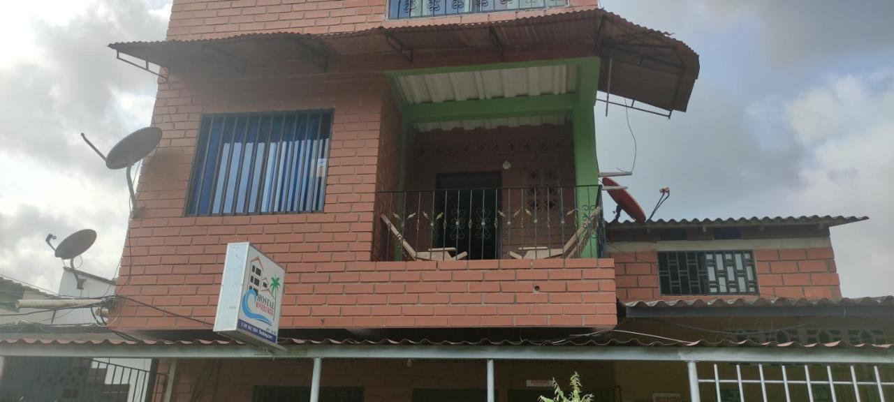 Mi Pueblo Natal Aptos Y Habitaciones Necoclí エクステリア 写真