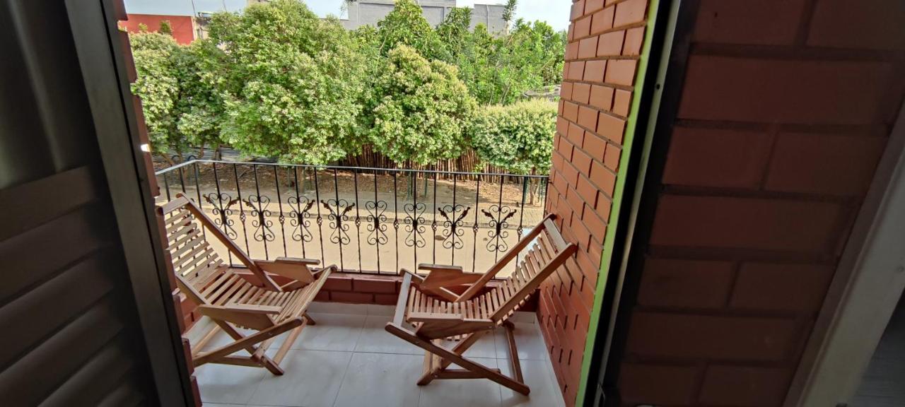 Mi Pueblo Natal Aptos Y Habitaciones Necoclí エクステリア 写真