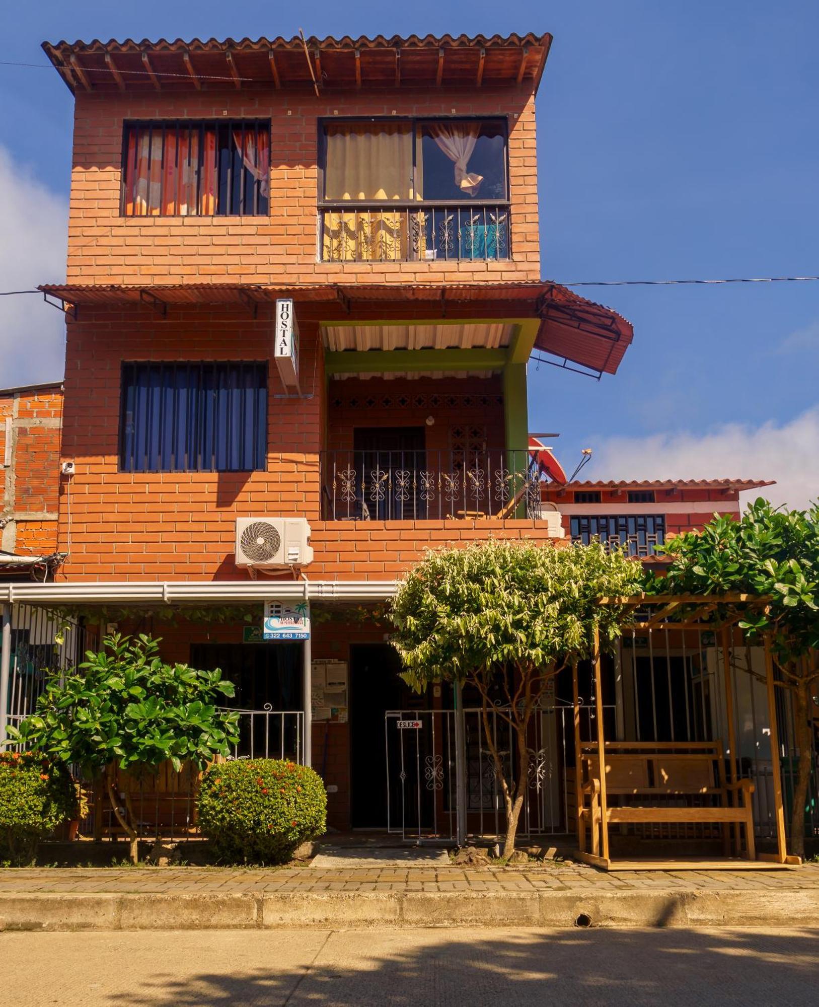 Mi Pueblo Natal Aptos Y Habitaciones Necoclí エクステリア 写真