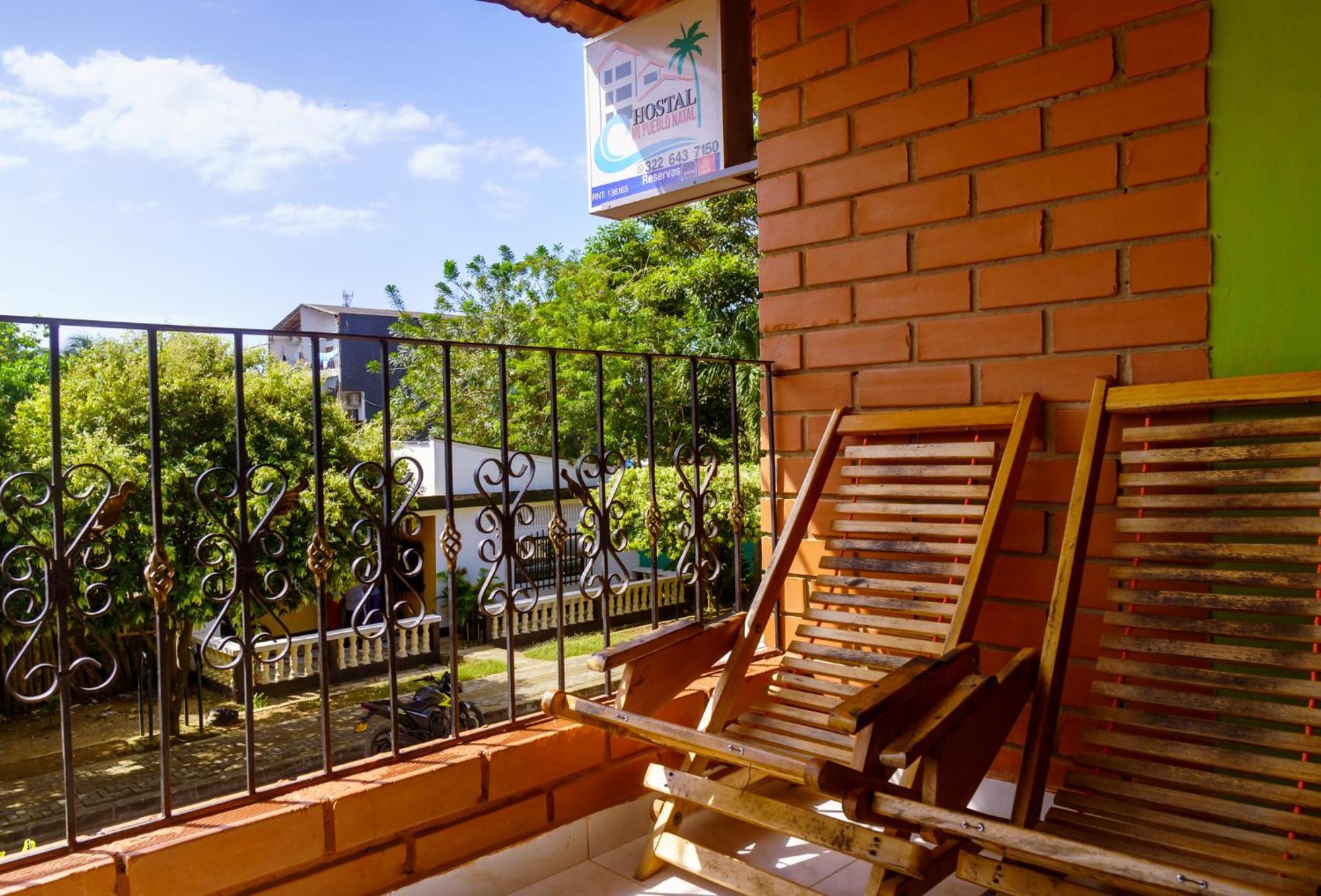 Mi Pueblo Natal Aptos Y Habitaciones Necoclí エクステリア 写真