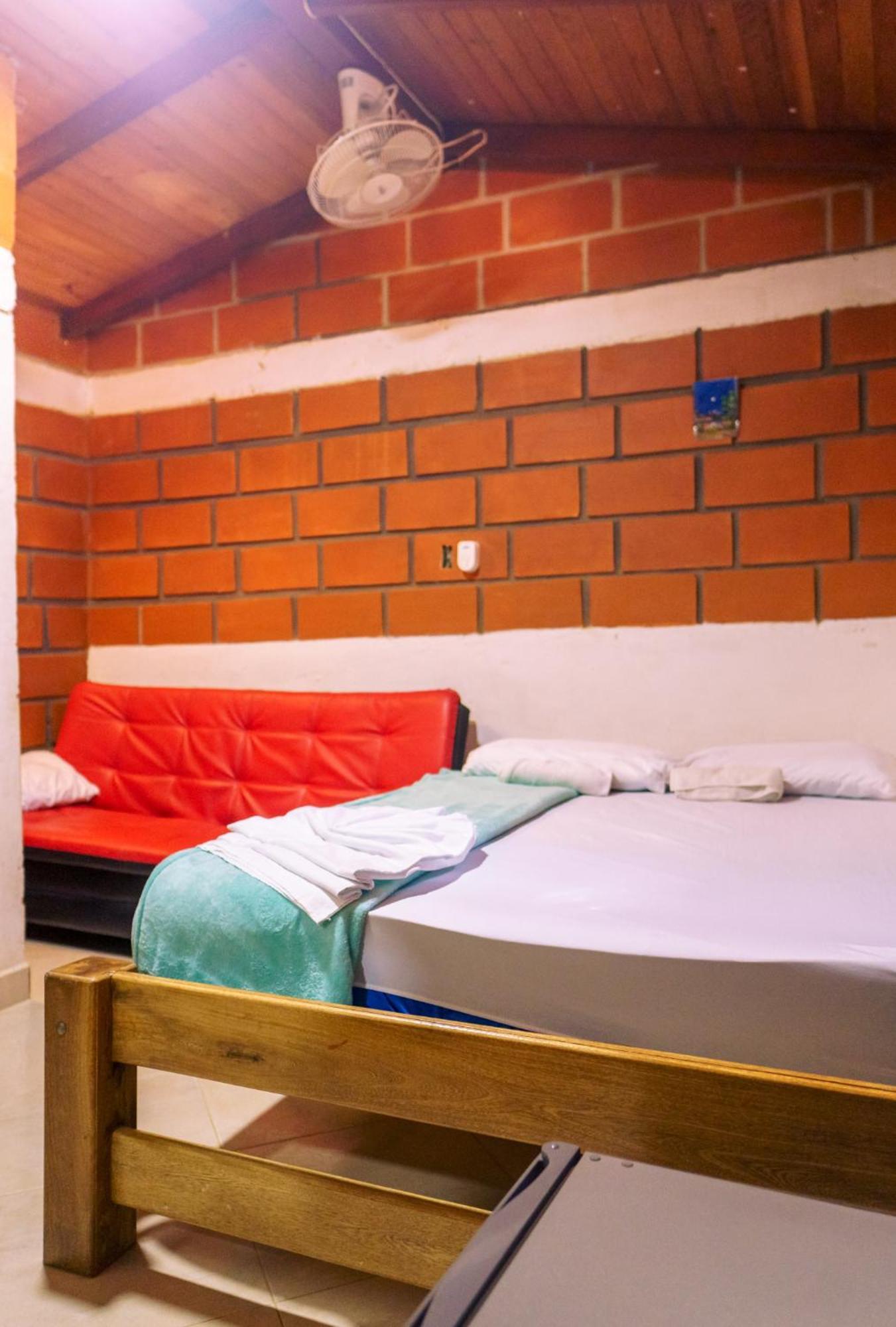 Mi Pueblo Natal Aptos Y Habitaciones Necoclí エクステリア 写真