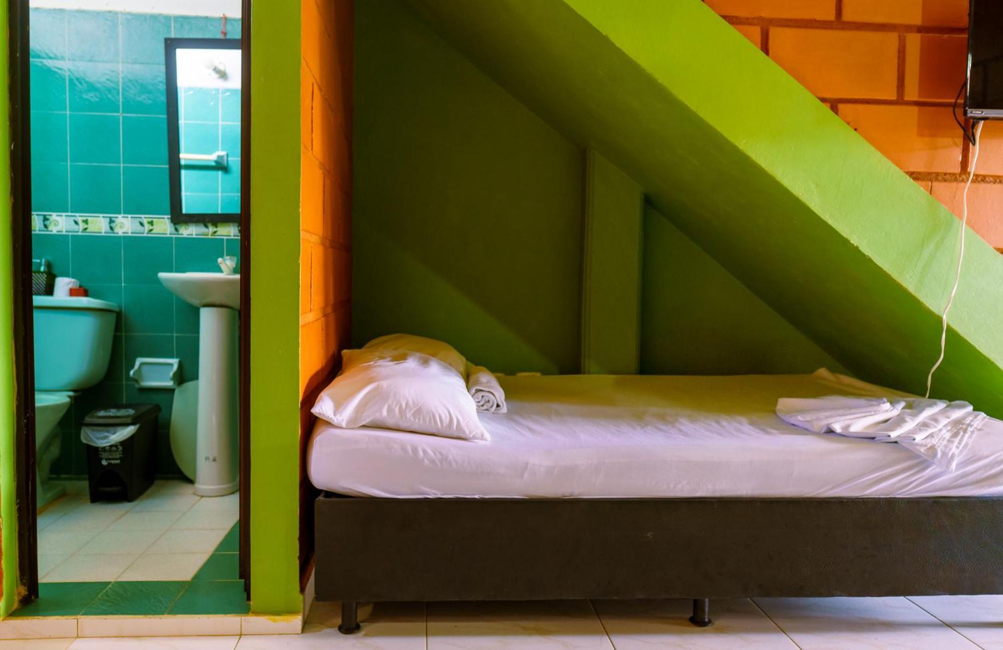 Mi Pueblo Natal Aptos Y Habitaciones Necoclí エクステリア 写真